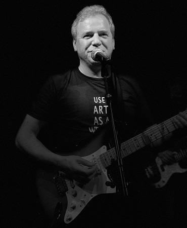Composer/songwriter Julian Wagstaff (photograph)